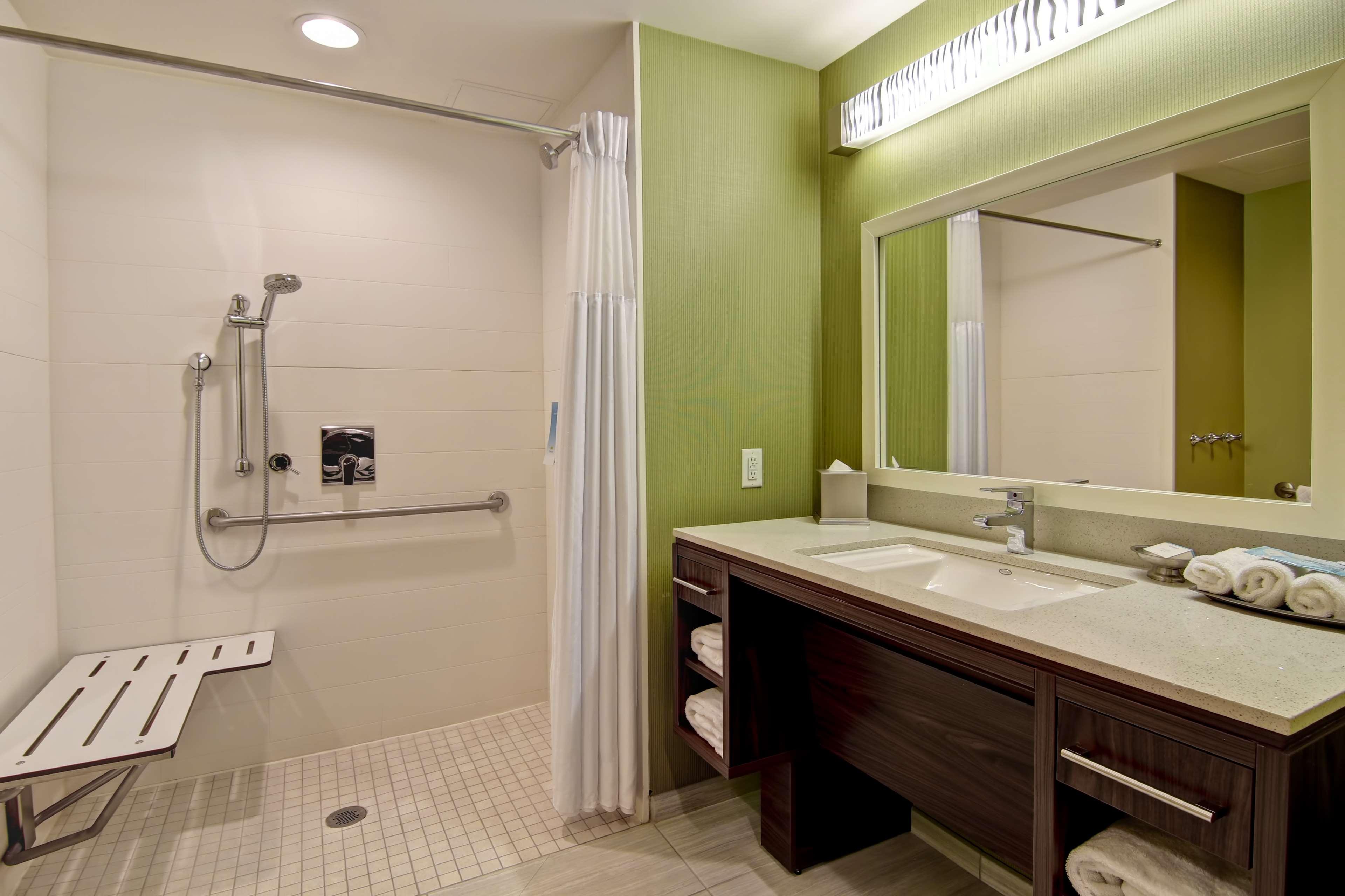 Home2 Suites By Hilton West Edmonton Exterior foto