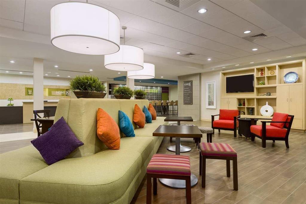 Home2 Suites By Hilton West Edmonton Restaurant foto